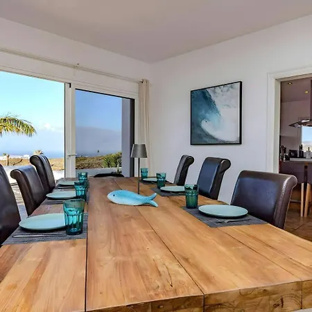 Molinero Villa La Asomada (Lanzarote)