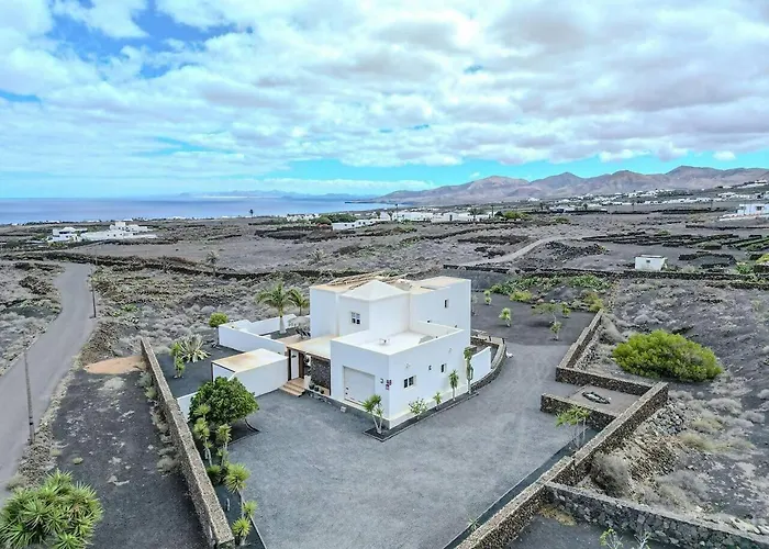 Molinero Villa *